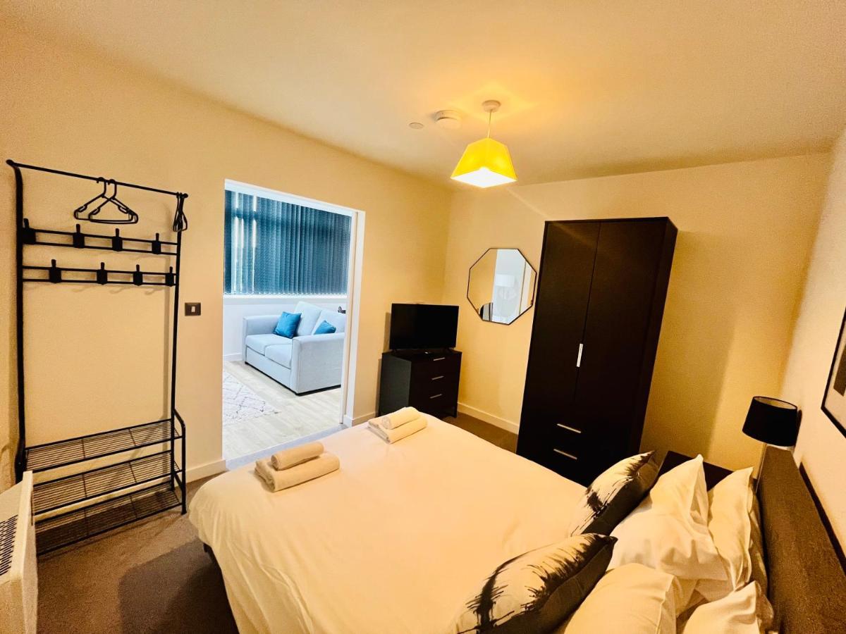 Fully Equipped One Bedroom Apartment Near Old Trafford Stadium! Manchester Exterior foto